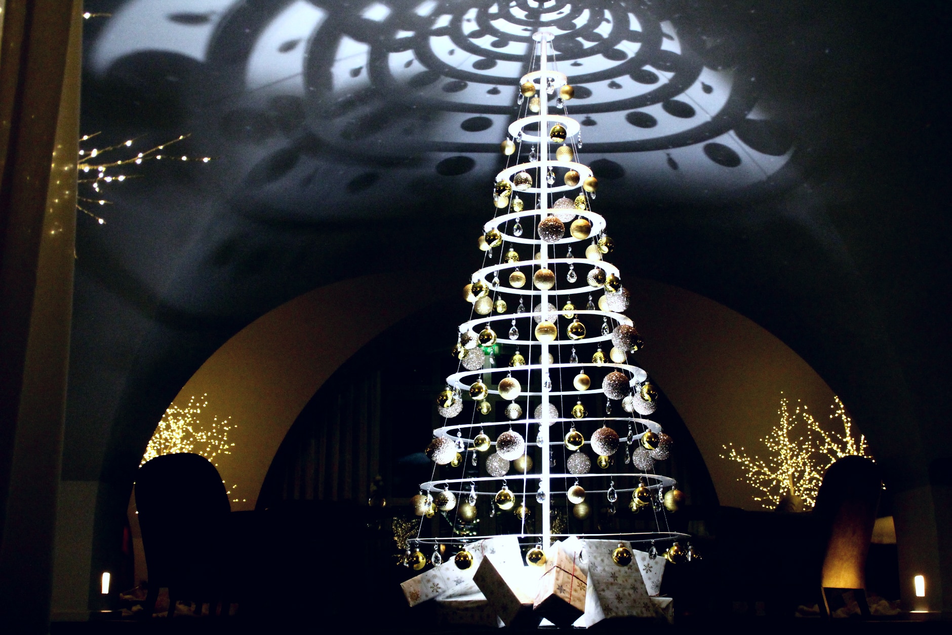 Paris Holiday Market Christmas Tree Paris Holiday Market Christmas Tree